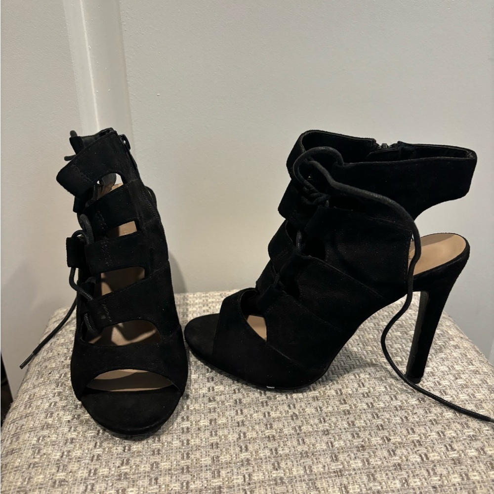 Miss Lola Heels